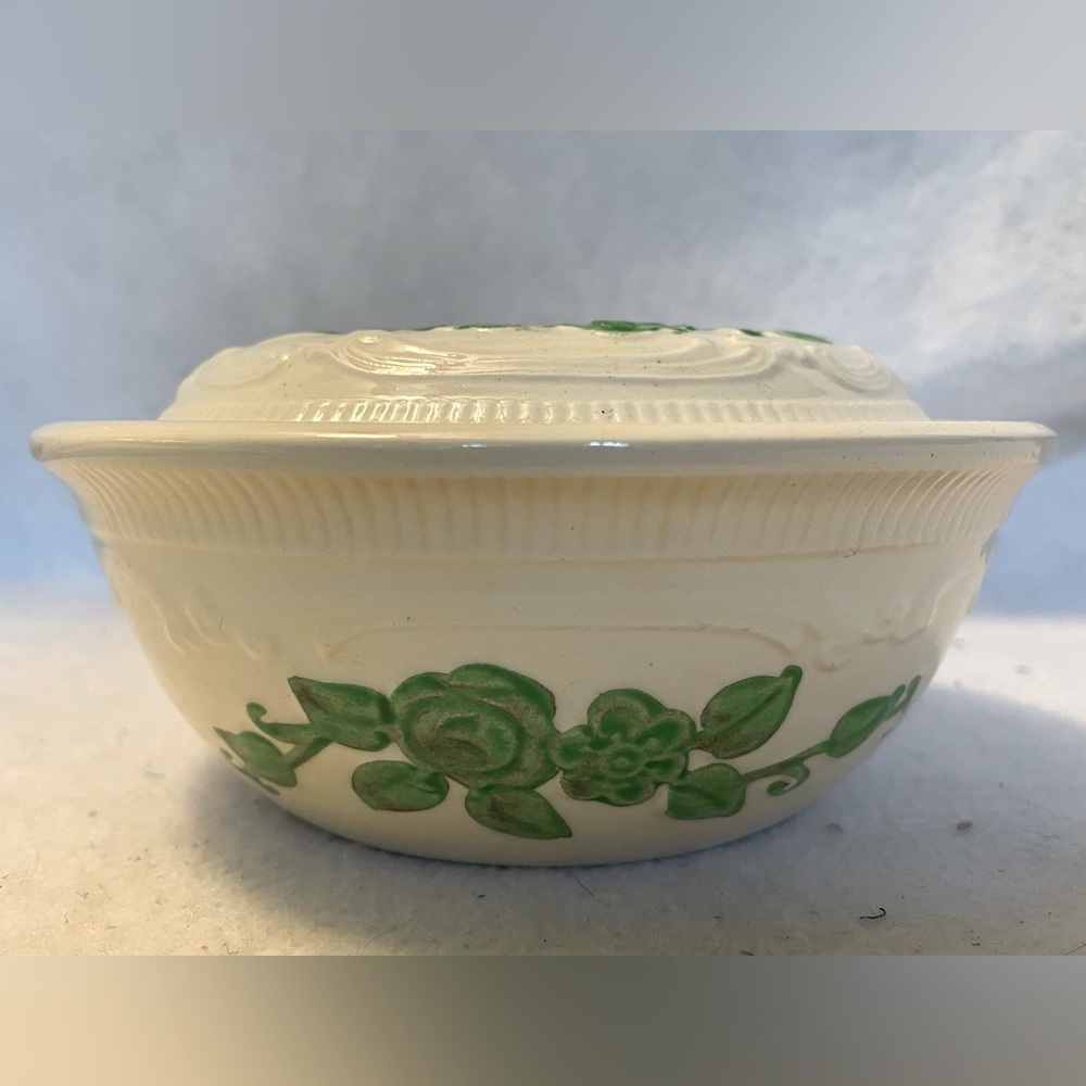 Vintage Homer Laughlin Ivory with Green Floral Deal Ovenserve Covered Casserole